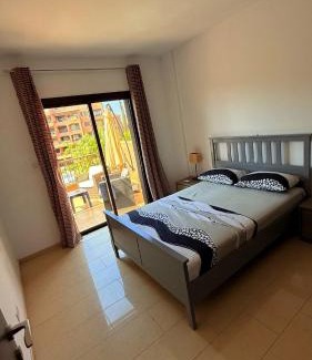 Aglantzia Apartamento | Aphrodite Gardens Modern Apartment
