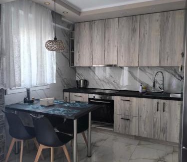 Perea Apartamento | Aphrodite Sea View Apartment