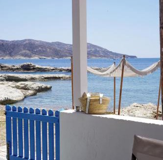 Kimolos Apartamento | Apleton Beach House Kimolos at Zacharias Beach