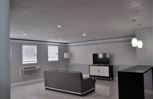 Jacksonville Hotel | Apm Inn and Suite