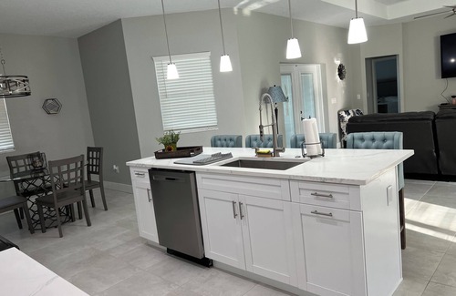 Apollo Beach Casa | Apollo Beach Gem