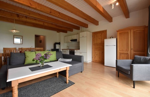 Insel Poel Apartamento | App.7 / 3-room (5 adults + 1 infant), ground floor - Ferienwohnungen Zum Breitling OVS 691