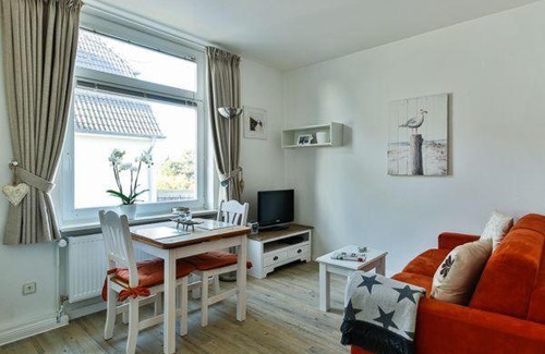Wenningstedt-Braderup Apartamento | App-7-in-strandnaher-Lage-Baederstil-Villa-in-Wenningstedt-Sylt