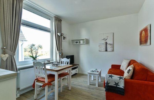 Wenningstedt-Braderup Apartamento | App-7-in-strandnaher-Lage-Baederstil-Villa-in-Wenningstedt-Sylt