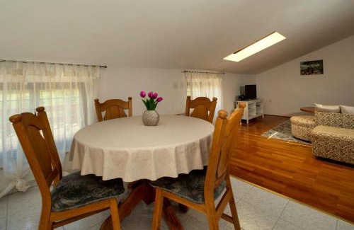 Valkarin Apartamento | APP FIORELA