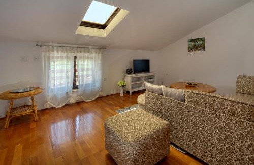 Valkarin Apartamento | APP FIORELA