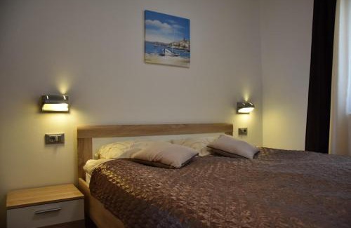 Vrvari Apartamento | App Roko
