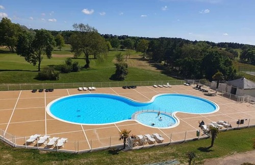 L'Aiguillon-sur-Vie Condominio | Sur le terreno de Golf! Appartement charmant + équipé 6p