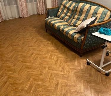 Ecouen Apartamento | Apparemment 1 chambre proche gare