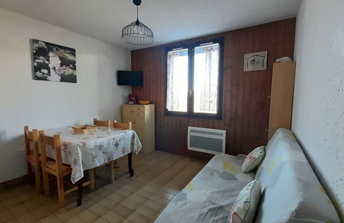 Saint-Leger-les-Melezes Apartamento | Apparently duplex in the mountains