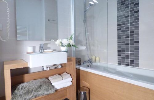 Les Saisies Apartamento | Appart 3 pièces aux Saisies - Piscine, Jacuzzi, Fitness - FR-1-594-102
