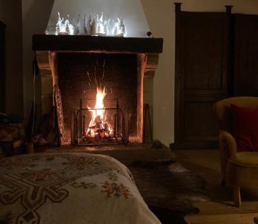 Neauphle-le-Chateau Casa | Appart 6 couchages en plein cœur de village