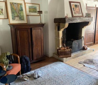 Neauphle-le-Chateau Casa | Appart 6 couchages en plein cœur de village