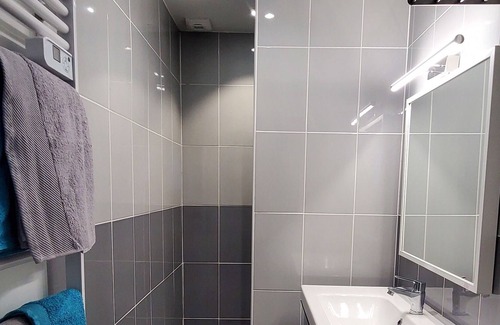 Roche-la-Moliere Apartamento | Appart Avec Belle VUE ET Calme