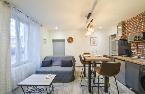 Bourges Apartamento | Appart Bambou rdc - parking gratuit- Netflix