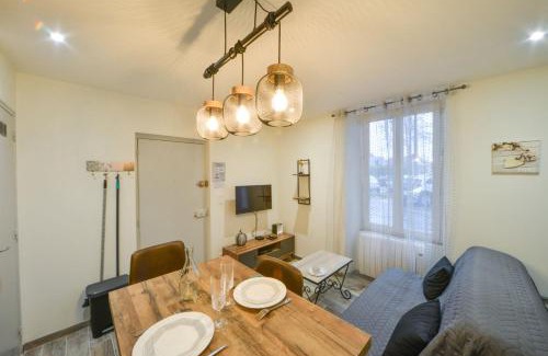 Bourges Apartamento | Appart Bambou rdc - parking gratuit- Netflix
