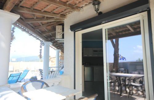 Saint-Florent Apartamento | Appart Bleu Azur Piscine chauffée