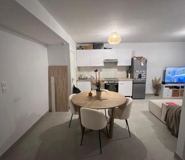 Brignoles Apartamento | Appart Brignoles city beach