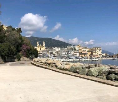 Bastia Apartamento | Appart centre ville, tout confort de 2 à 7 pers.