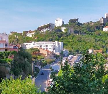 Bastia Apartamento | Appart centre ville, tout confort de 2 à 7 pers.