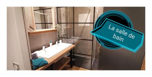 Montbrison Apartamento | appart cosy,calme à 2 pas du centre de montbrison