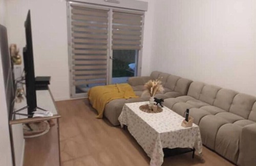 Les Pavillons-sous-Bois Apartamento | Appart Elégant JO Ctre Ville Transport Proche CDG