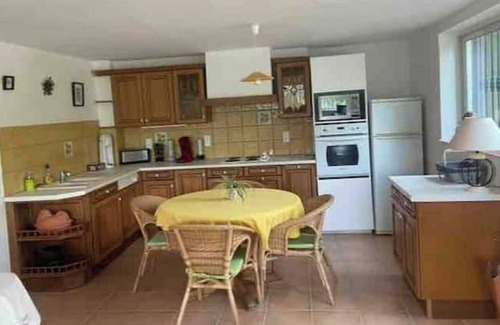 Saint-Genies-de-Varensal Apartamento | Appart 70m2 Avec Piscine
