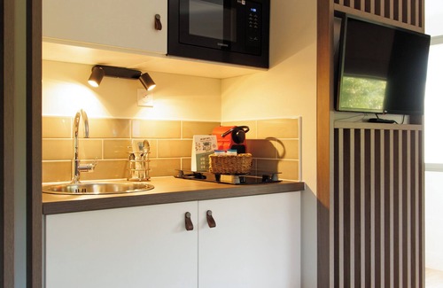 Saint-Junien Apartamento | Appart'hôtel Le Corot - Accès Autonome
