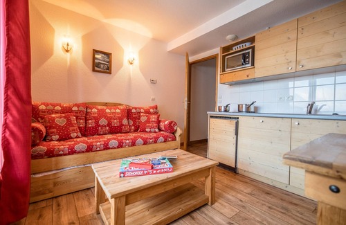 La Feclaz Condominio | Appart de montagne proche du centre | Accès piscine + Casiers à ski