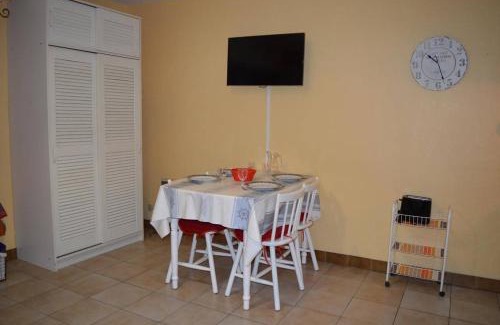 Banyuls-sur-Mer Apartamento | Appart Studio cabine 4 couchages BANYULS SUR MER BN010-001
