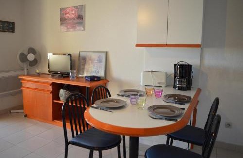 Banyuls-sur-Mer Apartamento | Appart Studio cabine 4 couchages BANYULS SUR MER BN120-4202