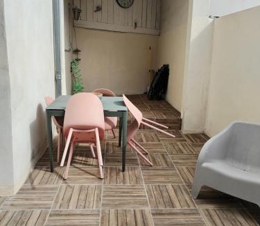 Boujan-sur-Libron Apartamento | Appart T3 LE PATIO - avec terrasse
