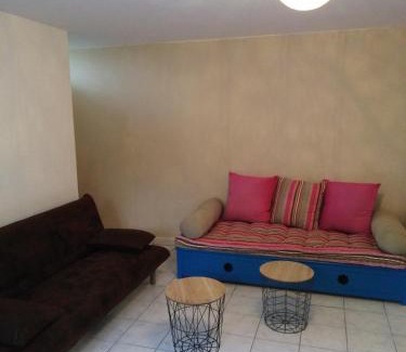 Ares Apartamento | Appart Terrasse Végétale bord Plages bassin