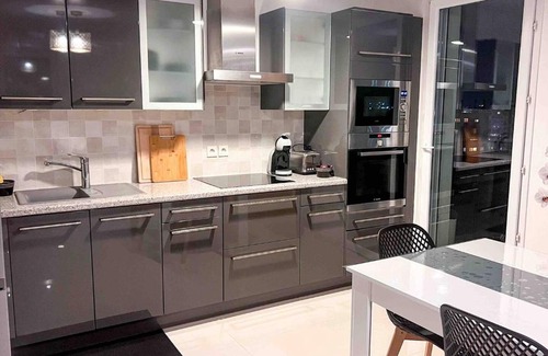 Vitry-sur-Seine Apartamento | Appart vue 360°, Paris, Parking