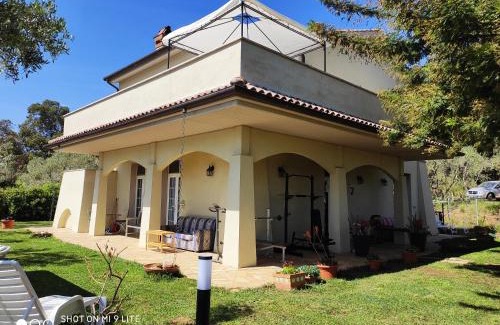 Pian di Rocca Apartamento | Appartamenti in Villa