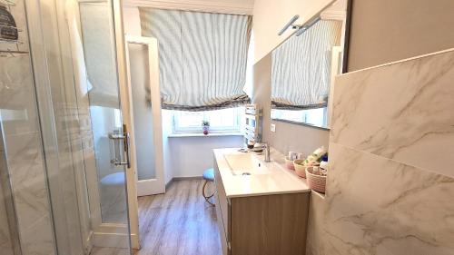 Cit Turin Apartamento | Appartam Liberty in Porta Susa parcheggio