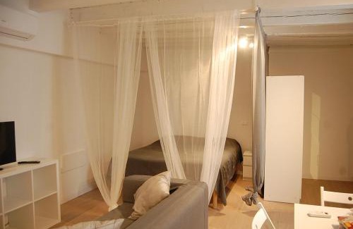 Barriera Vecchia-San Giacomo Apartamento | Appartamenti CORRIDONI