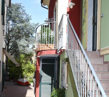 Deiva Marina Apartamento | Appartamenti In Piazzetta