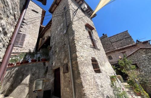 Precetto Apartamento | Appartamento a Valle San Martino di Spoleto