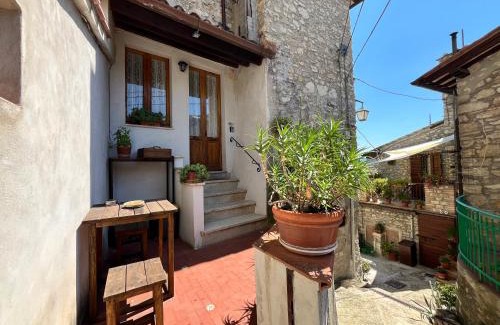 Precetto Apartamento | Appartamento a Valle San Martino di Spoleto