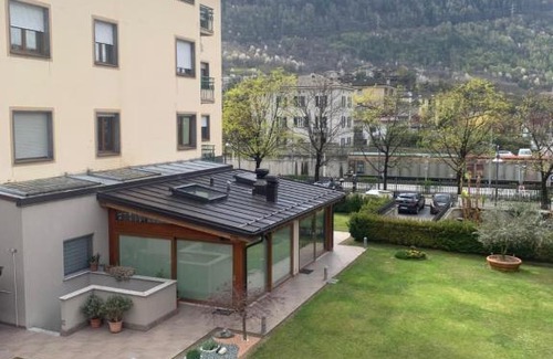 Madonna di Tirano Apartamento | APPARTAMENTO ACERO - 2 min walk to Bernina Express