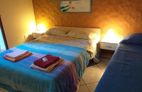 Scillichenti Apartamento | Appartamento Ai piedi dell' Etna per gruppi fino a 20 persone