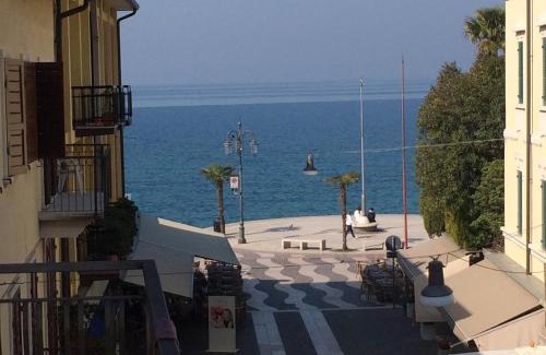 Lazise Old Town Apartamento | Appartamento Arco
