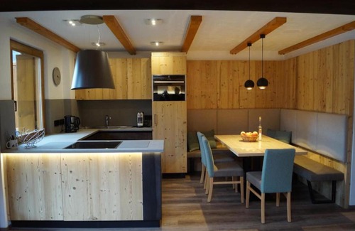 Predazzo Apartamento | Appartamento Bucaneve