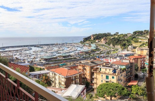 Varazze Apartamento | Appartamento con vista mare eccezionale