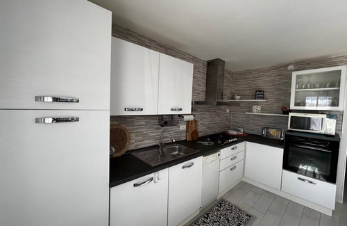 Cisano di Bardolino Apartamento | Appartamento di mq 50 piano terra ed è parte del Casale Gelsomino