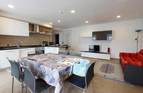 Cavalese Apartamento | Appartamento Diana