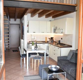 Gardola Apartamento | Appartamento Elisabetta - Theater Home