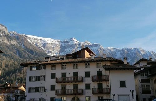 Dimaro Apartamento | Appartamento En Mez al Paes