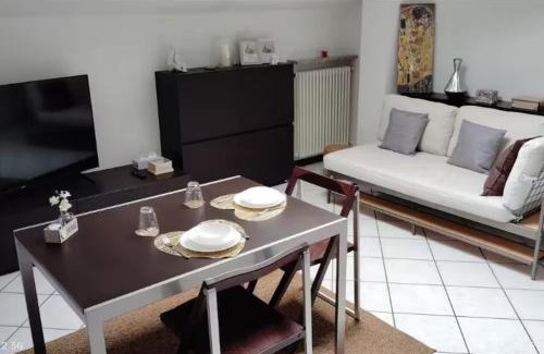Albuzzano Apartamento | Appartamento in Mansarda